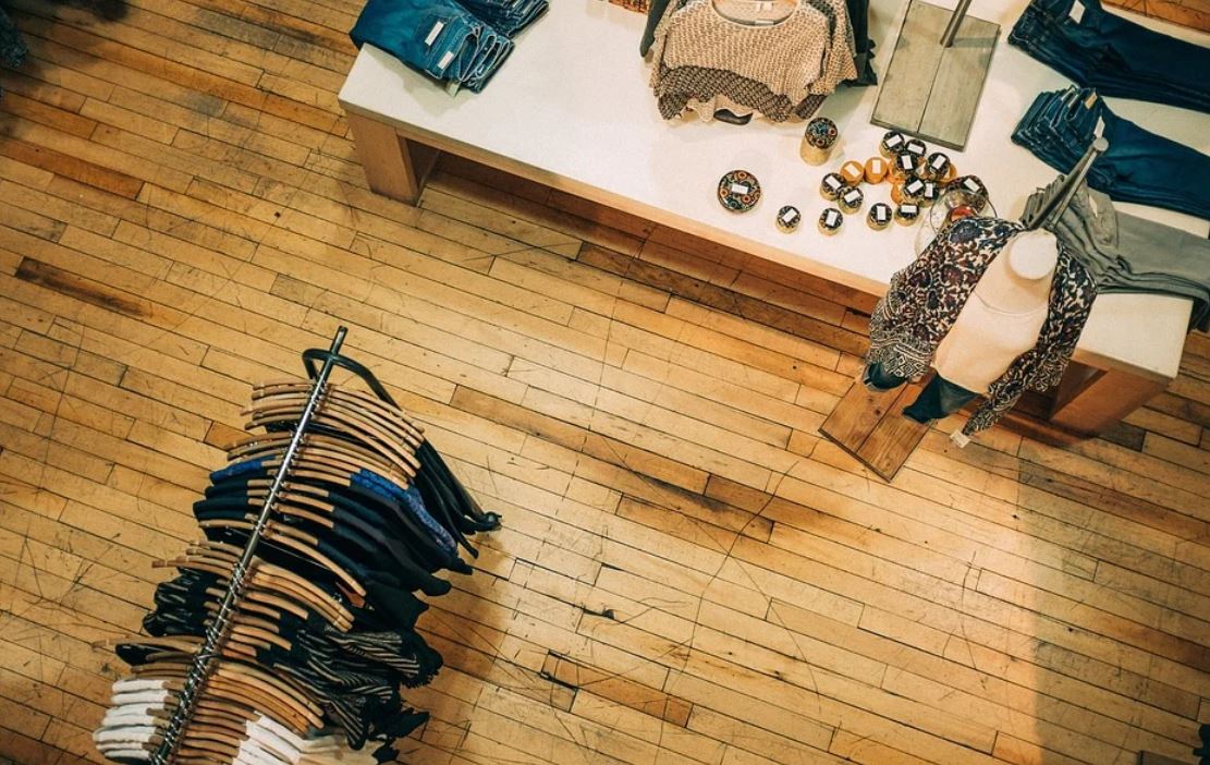 Dreaming of a clothing store : 15 Meanings and Symbolisms