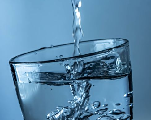 Dreaming of scooping water : 6 Meanings and Symbolisms