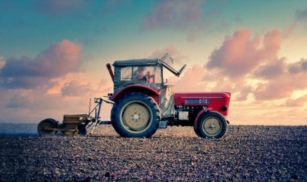 Dreaming of a tractor : 21 Meanings and Symbolisms
