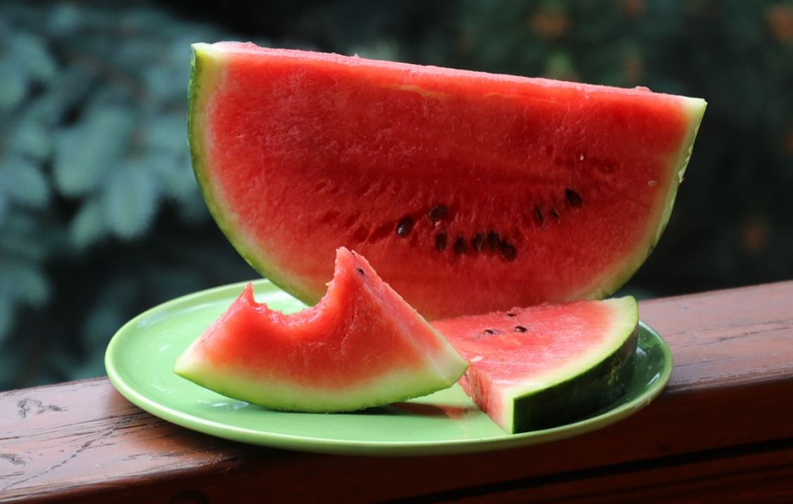 Dreaming of watermelon : 30 Meanings and Symbolisms
