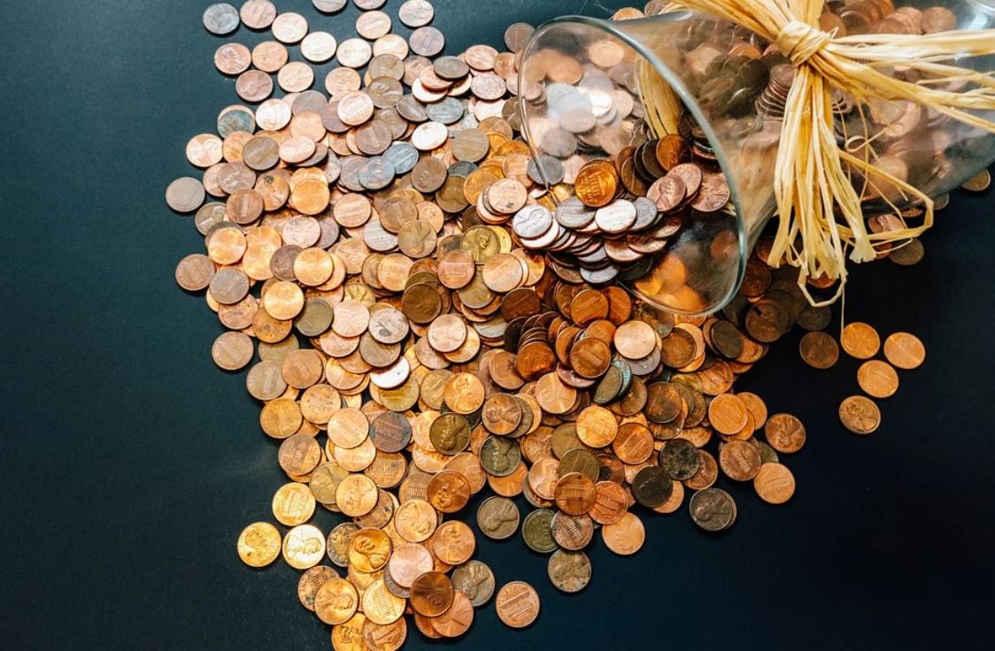 Dreaming of coins : 25 Meanings and Symbolisms